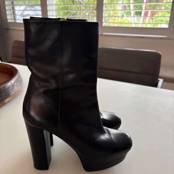 Gucci Platform Black Leather Boot SZ 9.5 - Picture 4 of 10